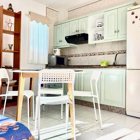 Apartamento En Primera Linea De Playa, Centrico, Tranquilo Playa de las Americas  Luaran gambar