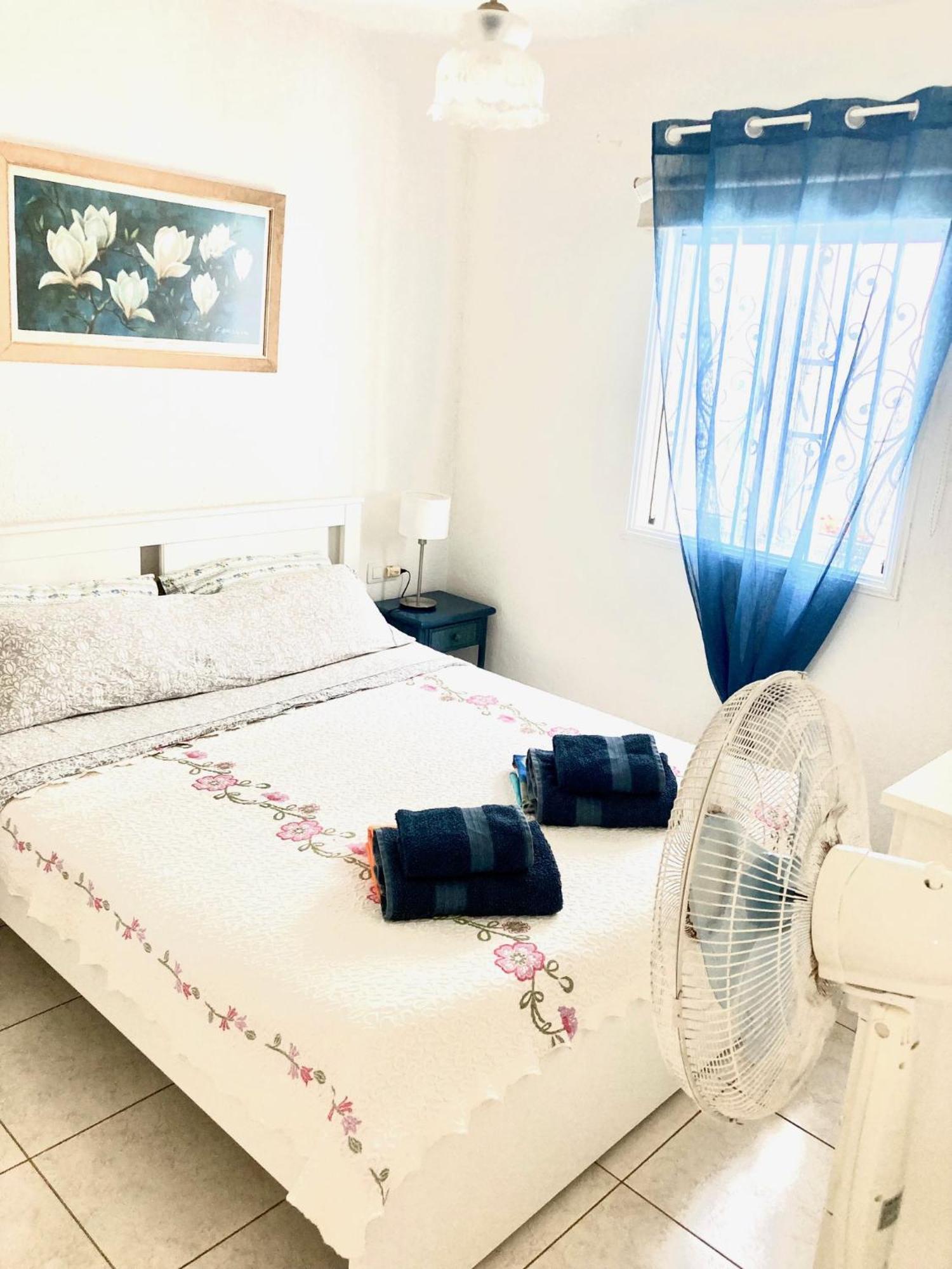Apartamento En Primera Linea De Playa, Centrico, Tranquilo Playa de las Americas  Luaran gambar