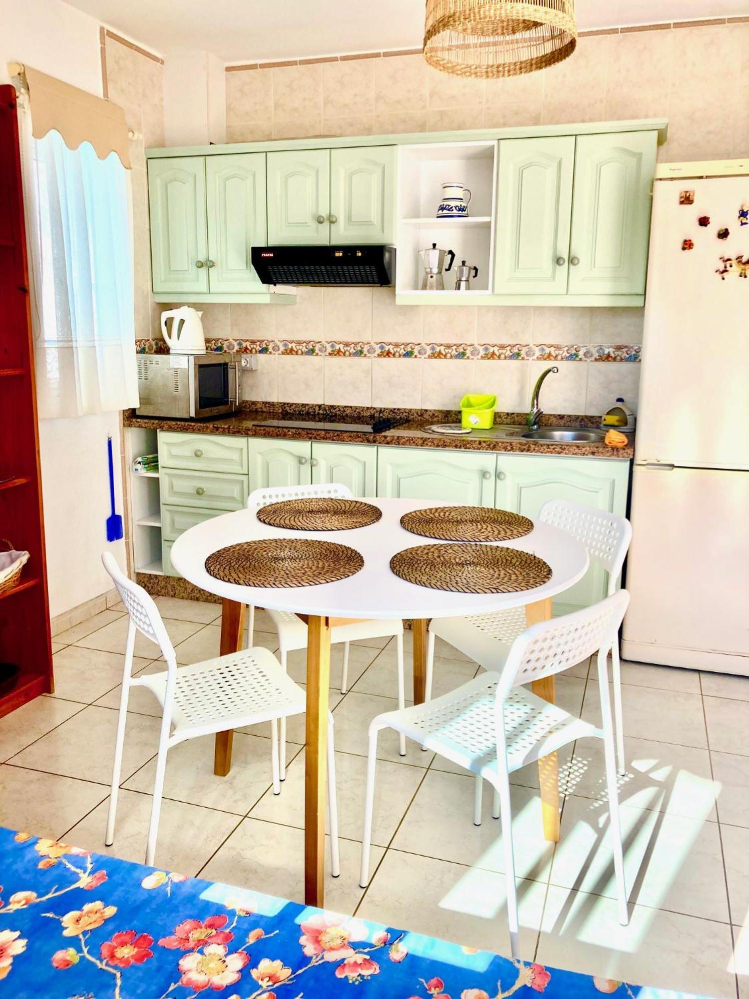 Apartamento En Primera Linea De Playa, Centrico, Tranquilo Playa de las Americas  Luaran gambar